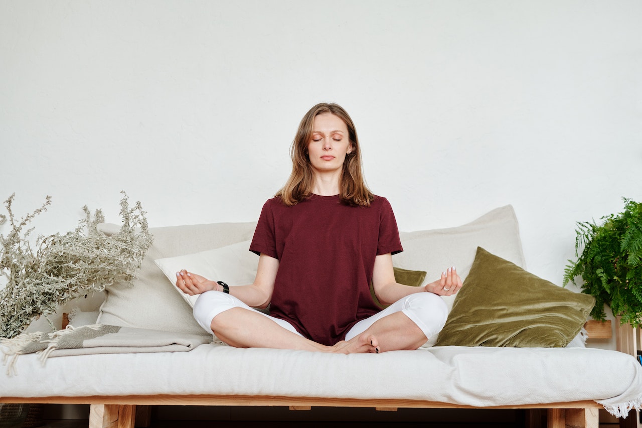 Medytacja – Odkryj spokój i równowagę w swoim wnętrzu