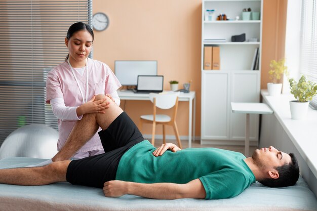 Jakie są najważniejsze techniki masażu dla zdrowia i relaksu?